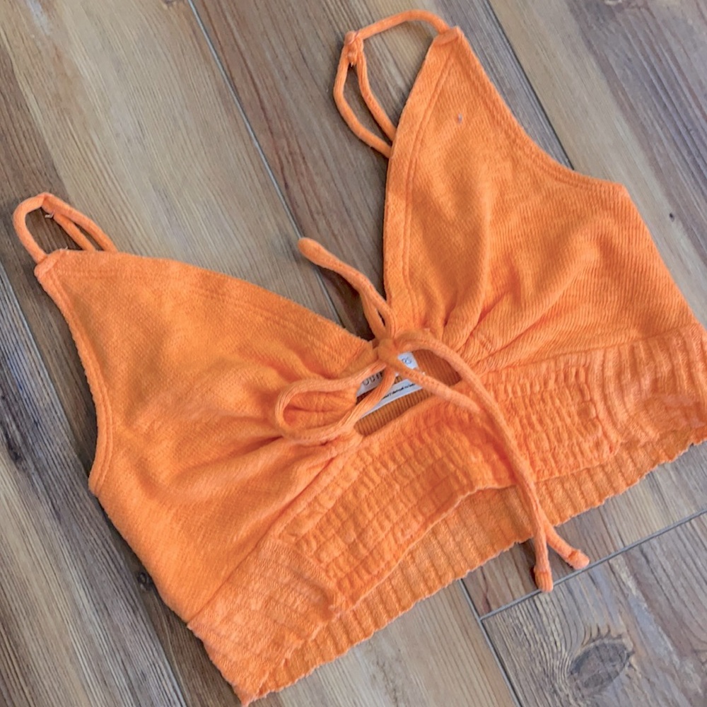 Urban outfitters crop tie front tank